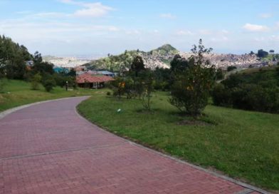 Citaron a contador por WhatsApp y lo retuvieron cuatro horas en el Parque Entre Nubes