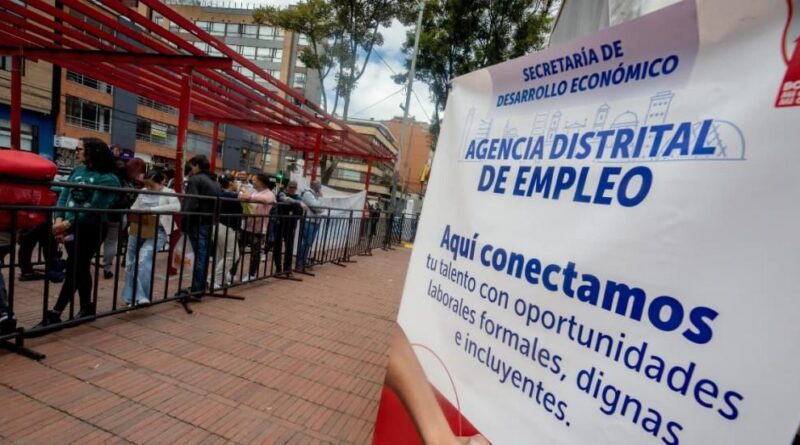 1.600 vacantes en Bogotá: postulación virtual hasta el 27 de marzo