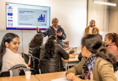 Cursos gratis para mujeres emprendedoras en Bogotá