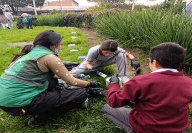 Estudiantes apadrinan la ‘Serpiente Jardinera’ del parque El Sosiego