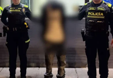 Menor de 15 años fue aprehendido tras el robo violento de una camioneta de alta gama en Suba