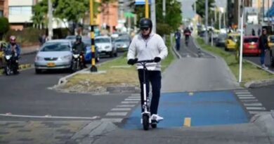 Frenazo a motos y patinetas eléctricas: alcaldías podrán restringirlas en ciclovías