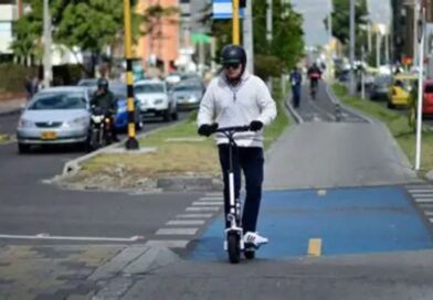 Frenazo a motos y patinetas eléctricas: alcaldías podrán restringirlas en ciclovías