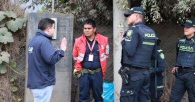 CAR frena disposición irregular de escombros y residuos peligrosos en la vía Suba-Cota